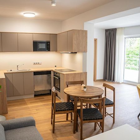 Diamond Luxury Apartments Сиофок Екстериор снимка